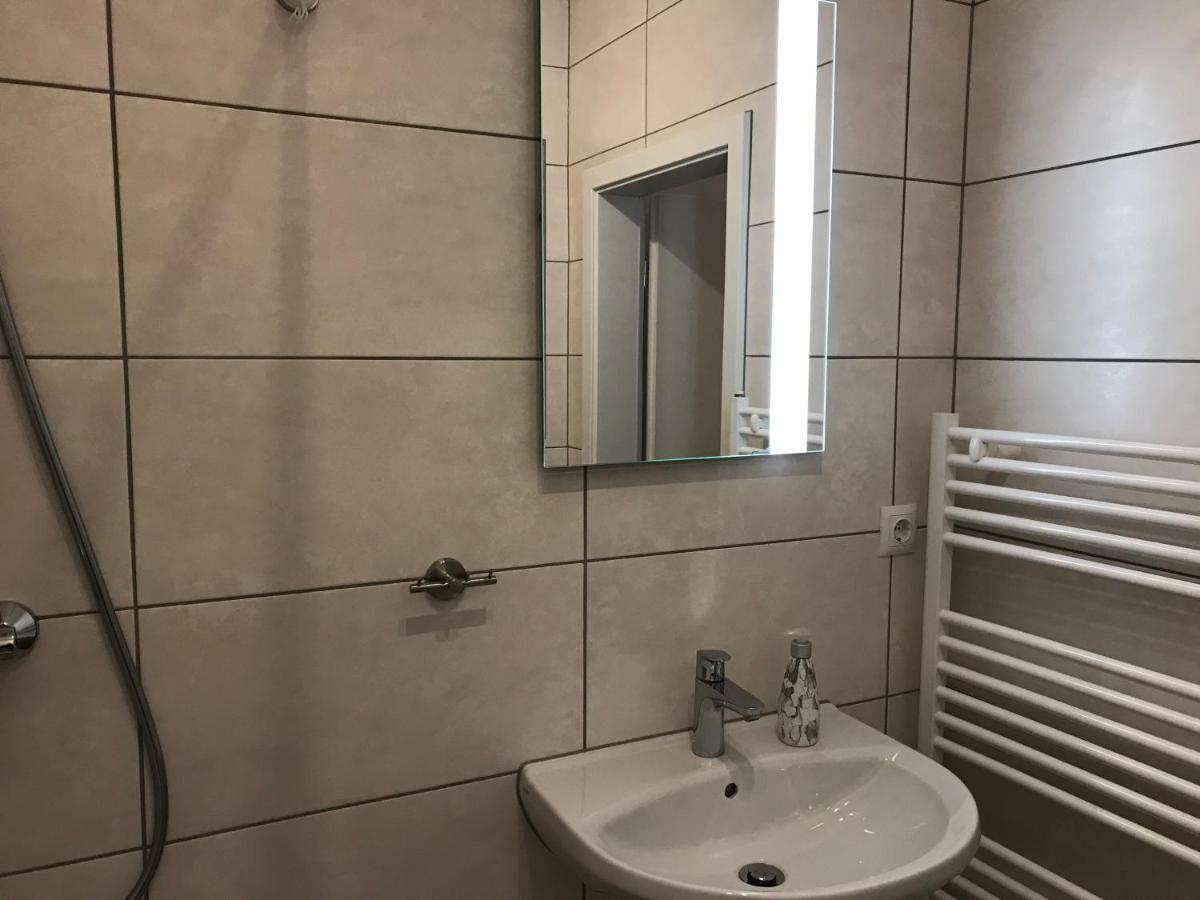 Monteurwohnung 2 Ingelheim am Rhein Exteriör bild